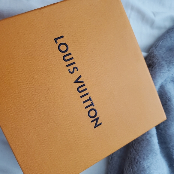 Louis Vuitton belt - Picture 5 of 5